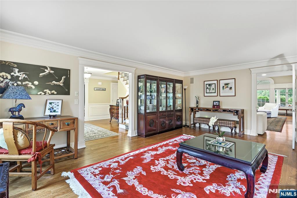 359 Lakeview Drive — photo 7