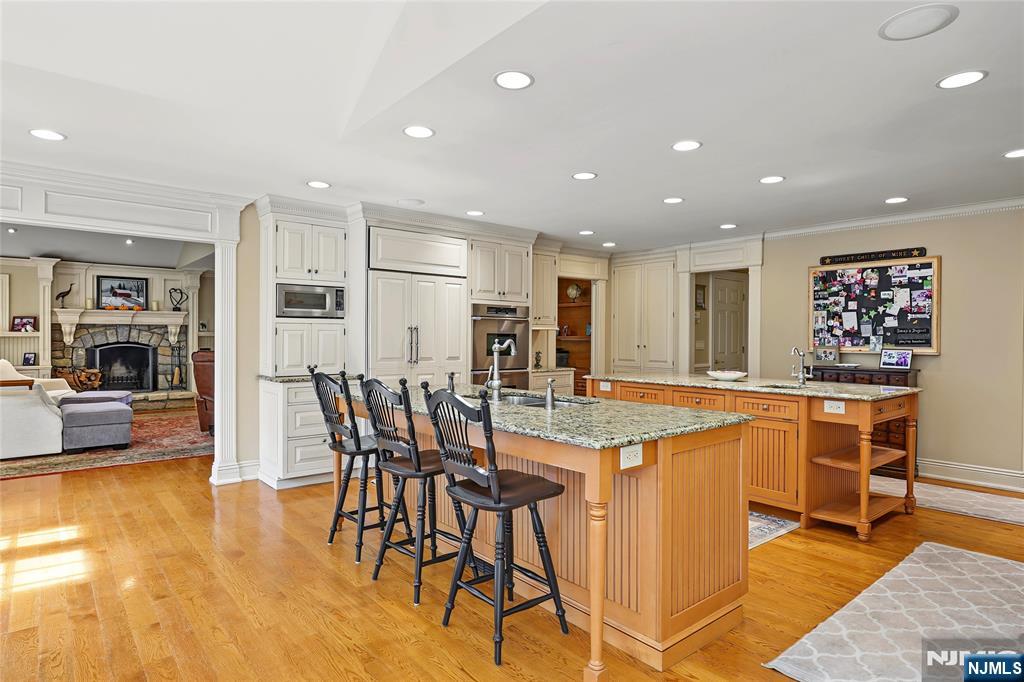 359 Lakeview Drive — photo 10