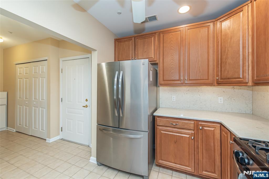 1115 Hamilton Drive - Photo 5