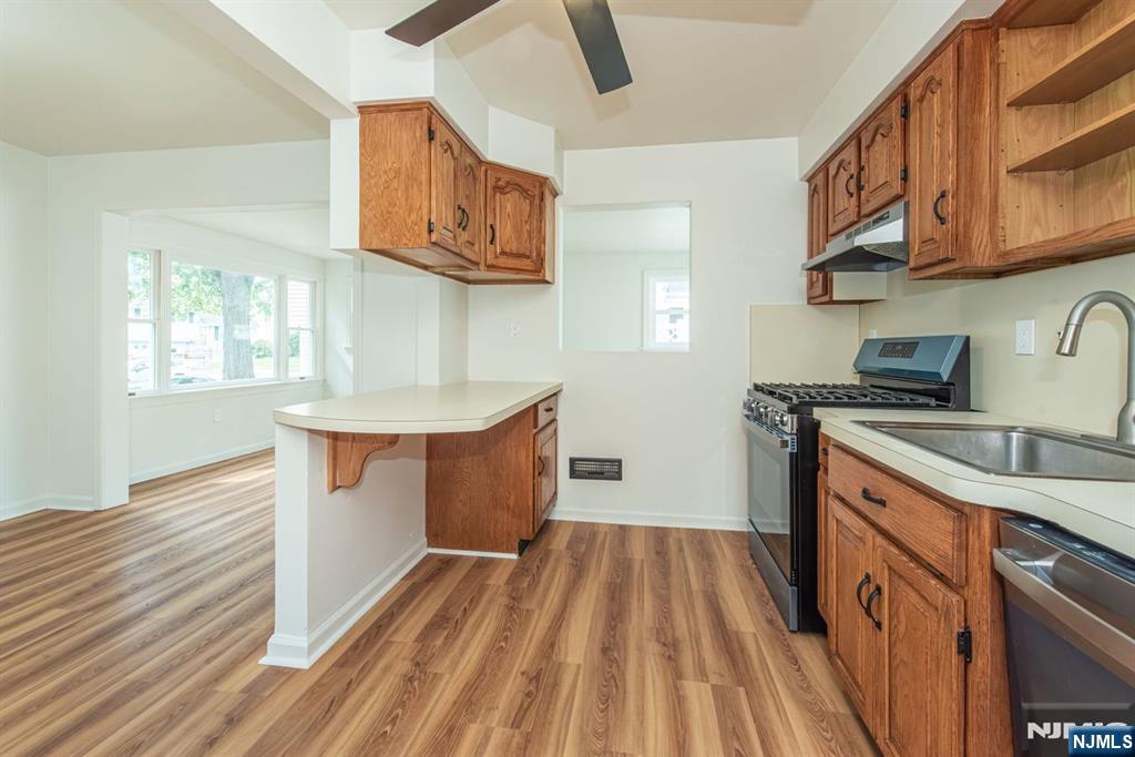 115 Beverly Road - Photo 3