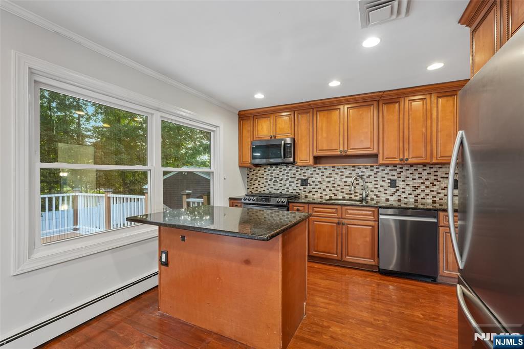274 Oradell Avenue - Photo 2