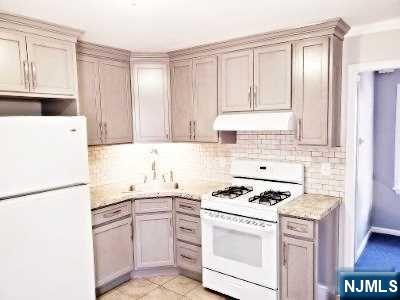 509 Jauncey Avenue - Photo 2