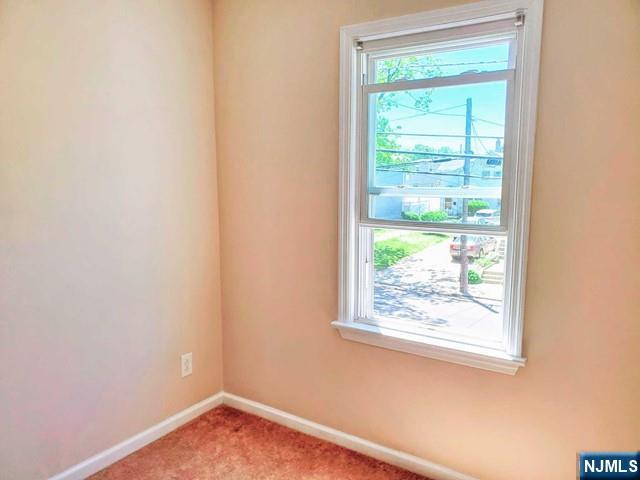 509 Jauncey Avenue - Photo 4
