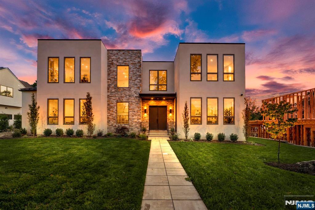 144 Demarest Avenue, Englewood Cliffs NJ — listing photo