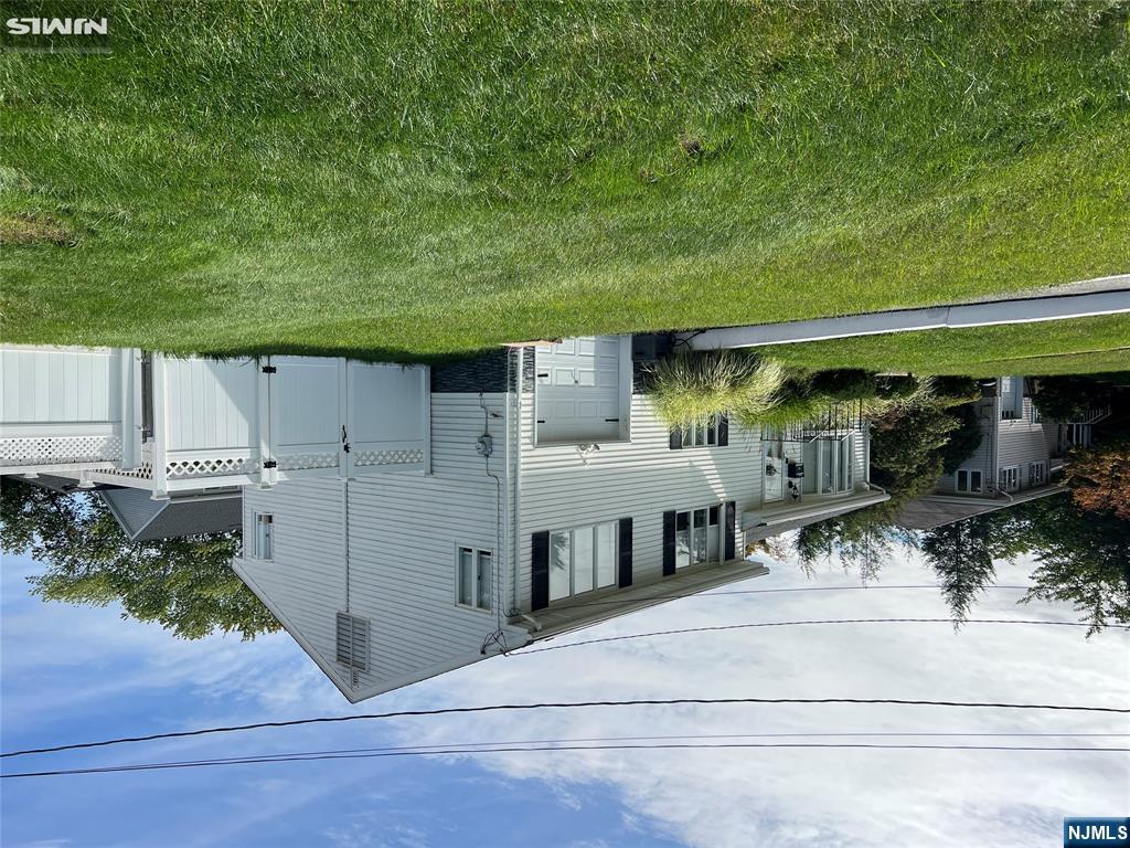 58 Harding Avenue - Photo 1