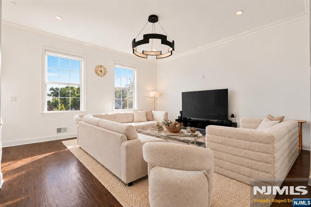 18 Parkside Lane - Photo 2