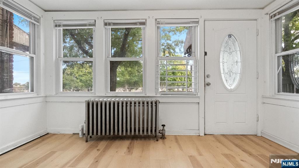 265 18th Street - Photo 5