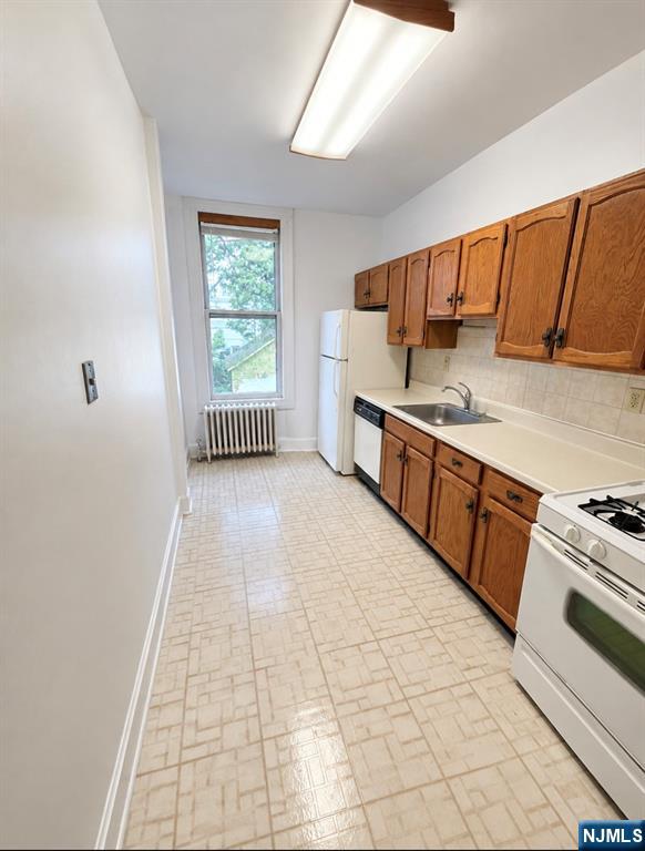 48 Pleasant Avenue 2 - Photo 4