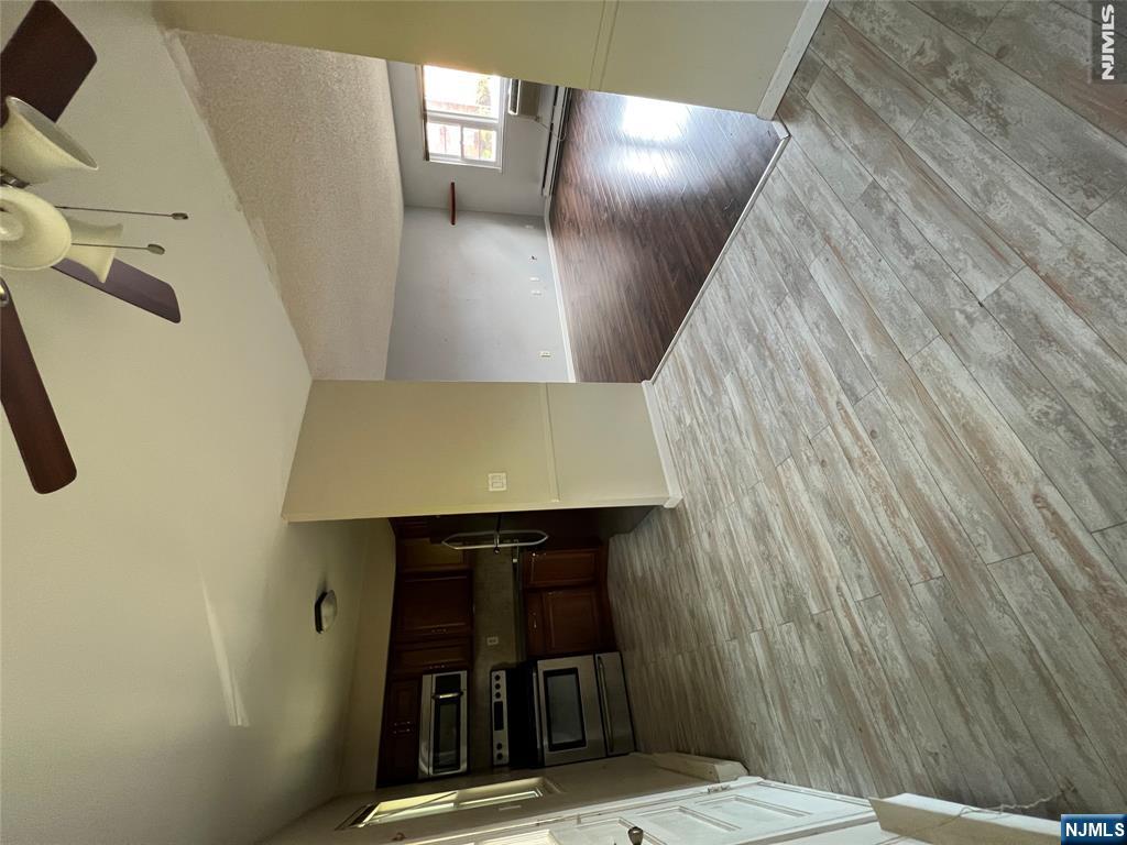 422 Ringwood Avenue B110 - Photo 3