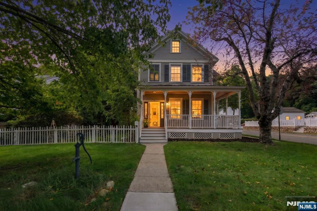 66 Hillside Avenue - Photo 1
