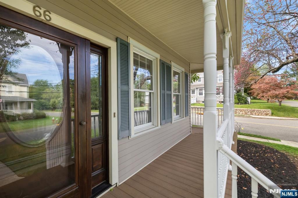 66 Hillside Avenue - Photo 4