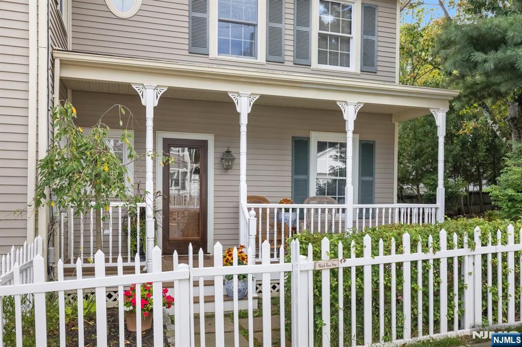 66 Hillside Avenue - Photo 5