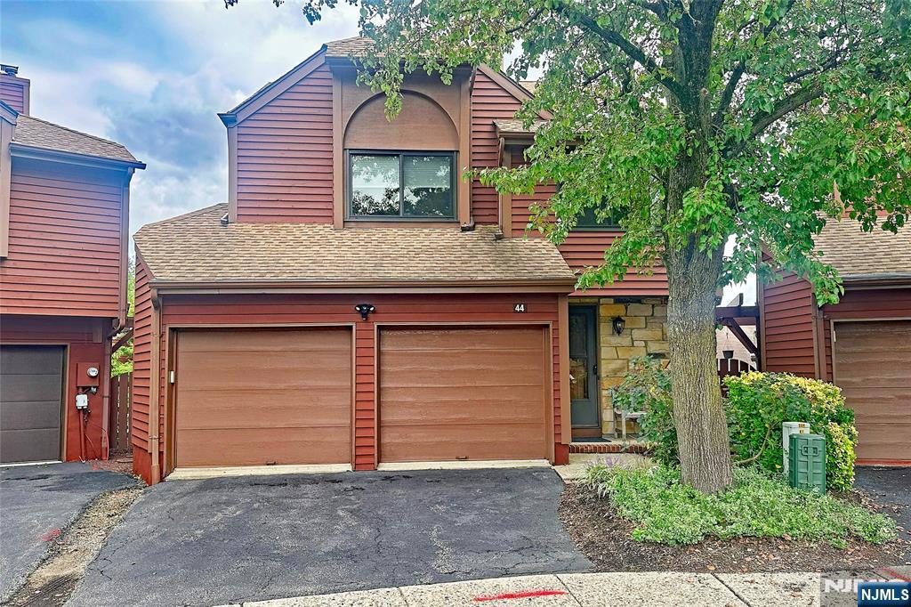 44 Hickory Hill Court - Photo 2