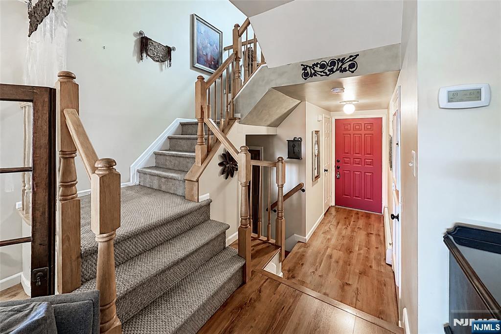 44 Hickory Hill Court - Photo 3