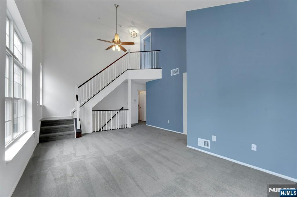 1133 Hyde Park Court - Photo 5