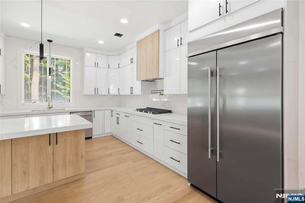 35 Harvey Street — photo 14