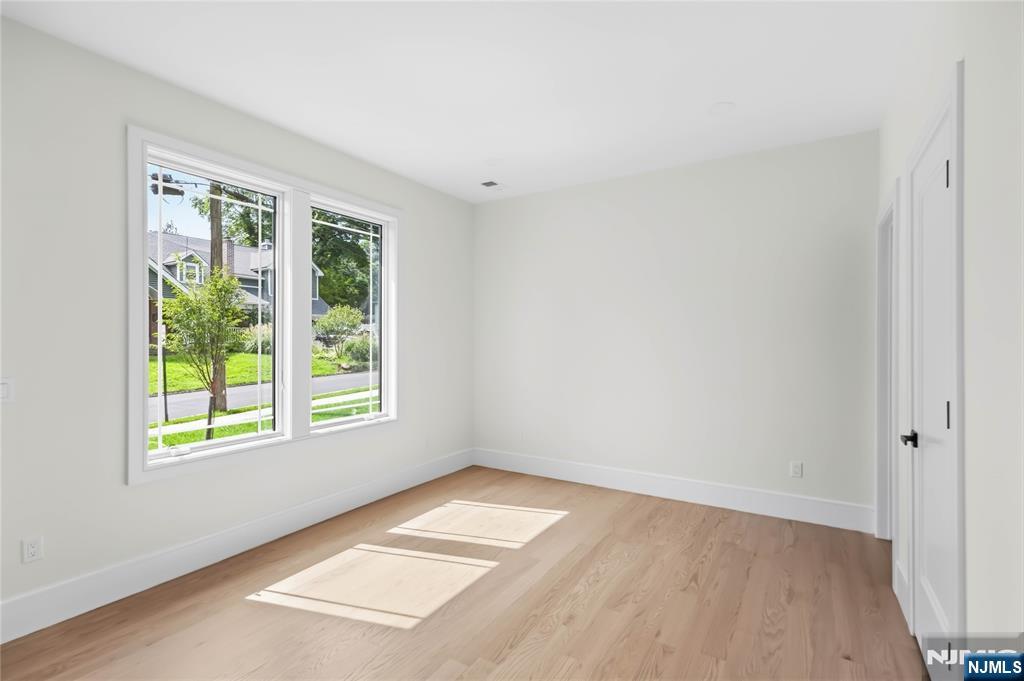 35 Harvey Street — photo 17