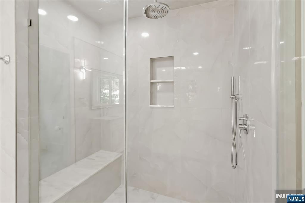 35 Harvey Street — photo 23