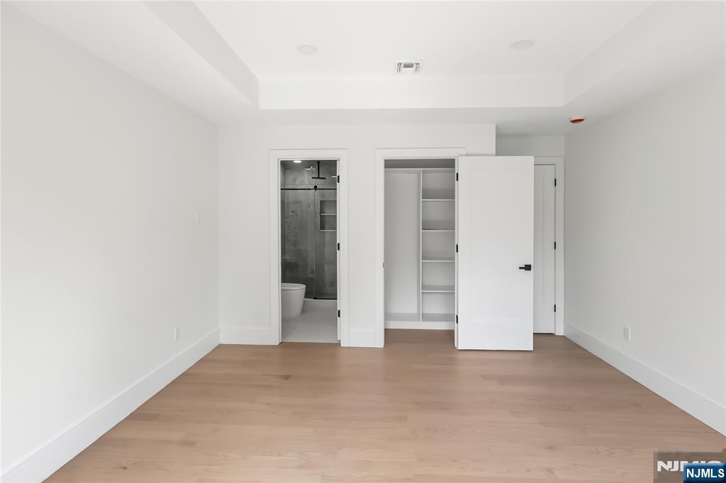 35 Harvey Street — photo 33