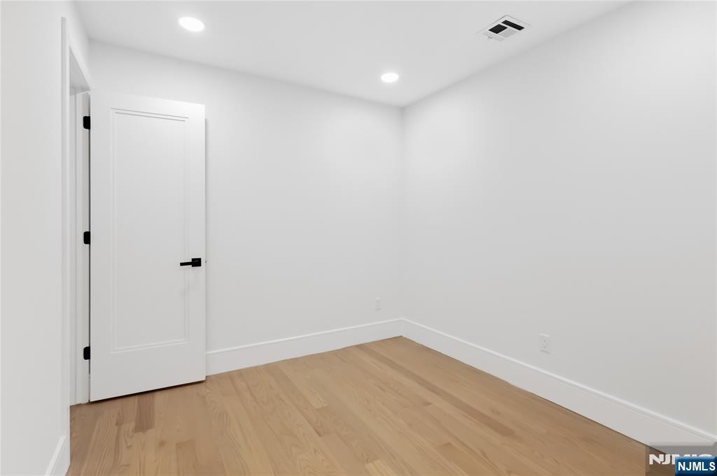 35 Harvey Street — photo 34