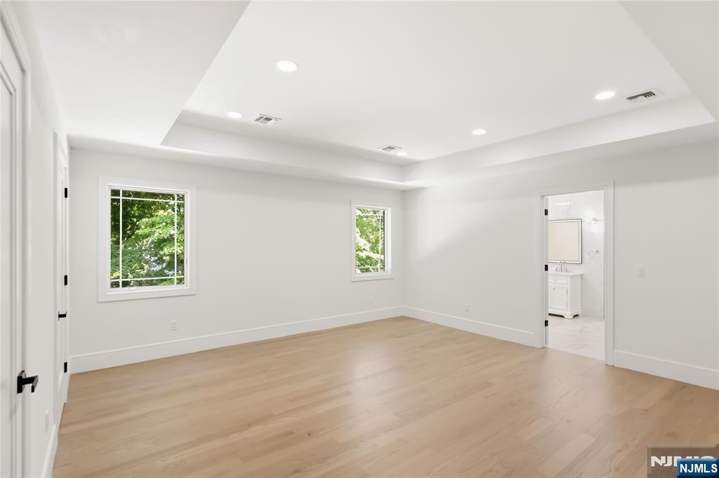 35 Harvey Street — photo 37