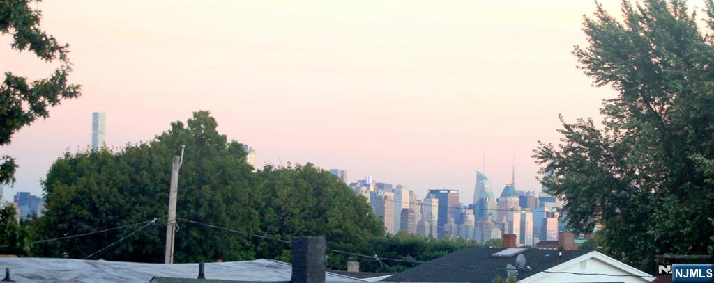 150 6th Street 3 - Photo 1