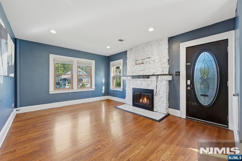 Photo 3 of Single family home for sale at 107 Palisade Ave, Bergenfield, NJ 07621 | MLS# 26036368 | Listing updated on 2026-10-07