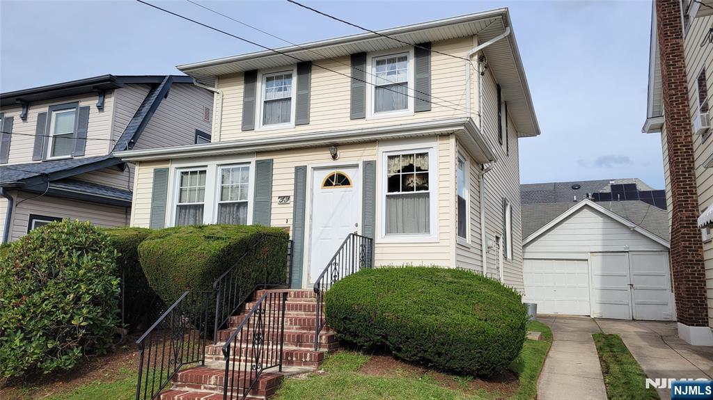 33 Hillcrest Road