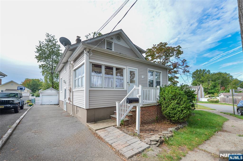 18 Minerva Avenue - Photo 1