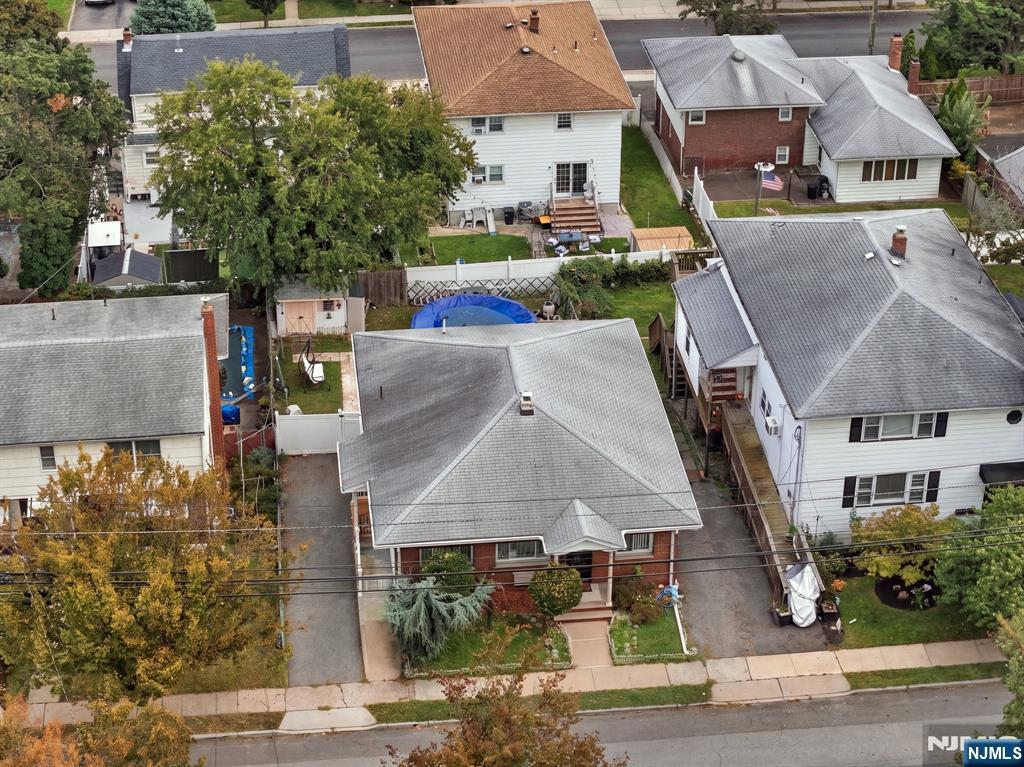352 Farnham Avenue - Photo 3