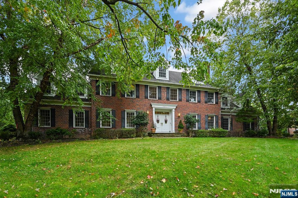 602 Grandview Terrace - Photo 1
