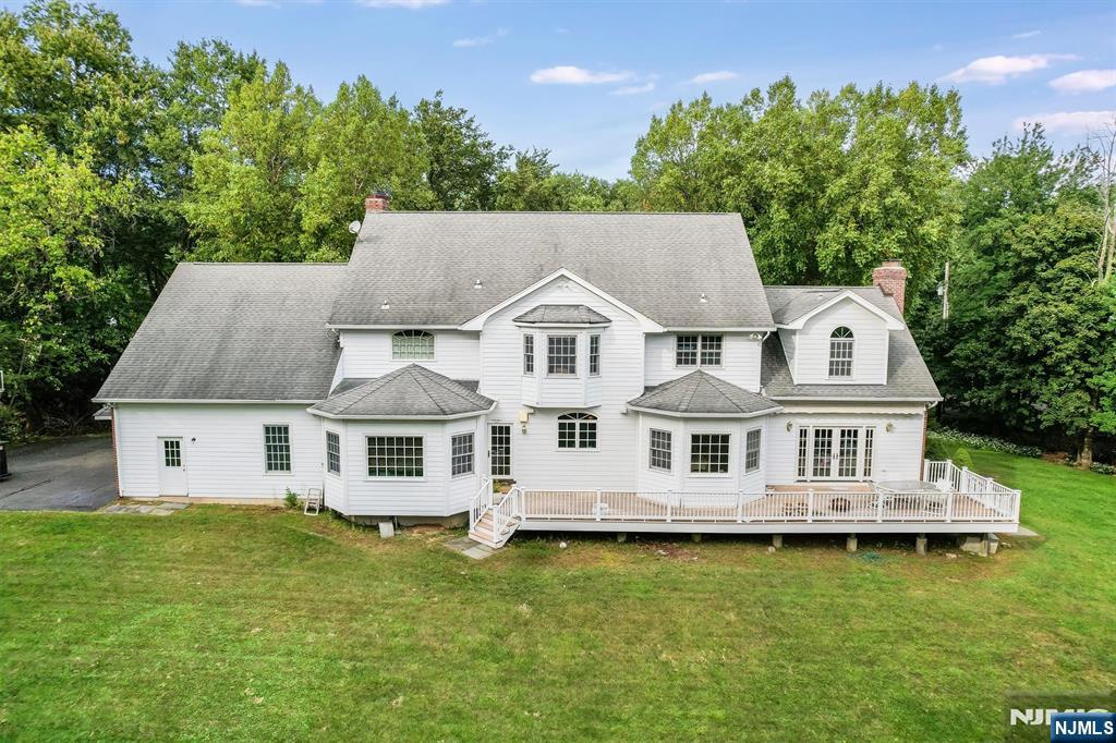 602 Grandview Terrace - Photo 3