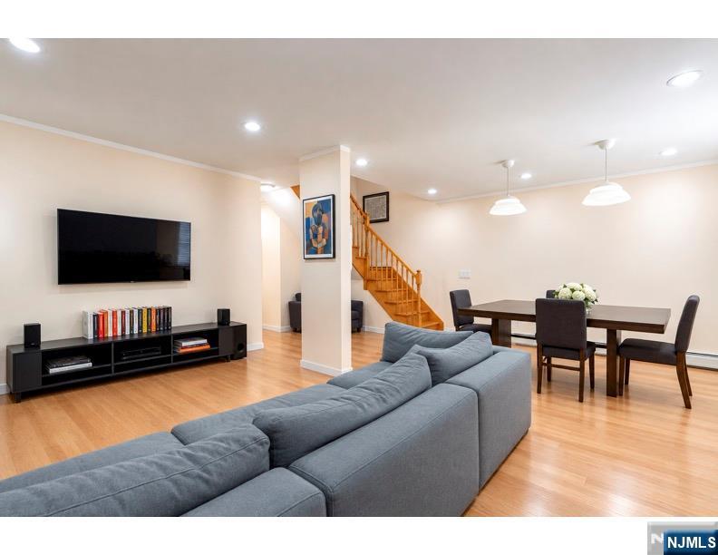 7800 Grand Avenue - Photo 3