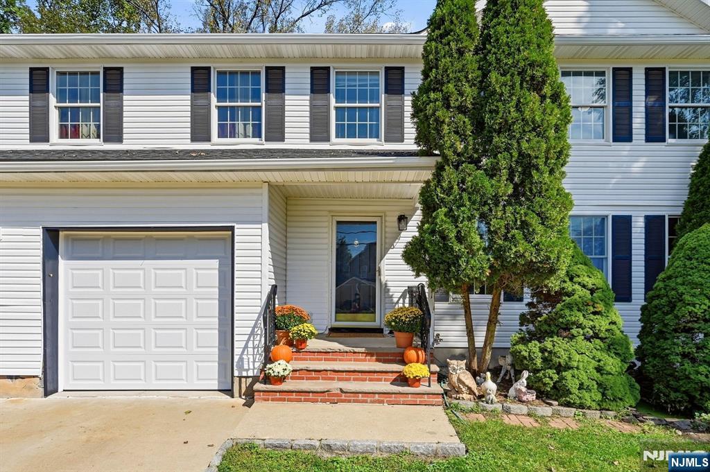 491 Rivervale Avenue - Photo 2