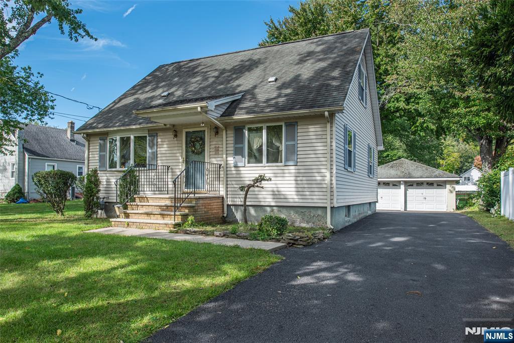 97 Van Dam Avenue - Photo 1