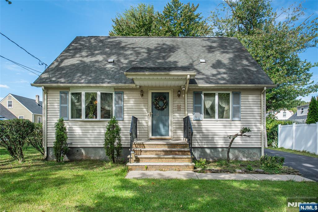 97 Van Dam Avenue - Photo 4