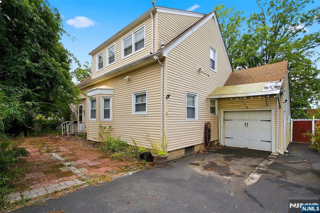 241 Outwater Lane - Photo 1