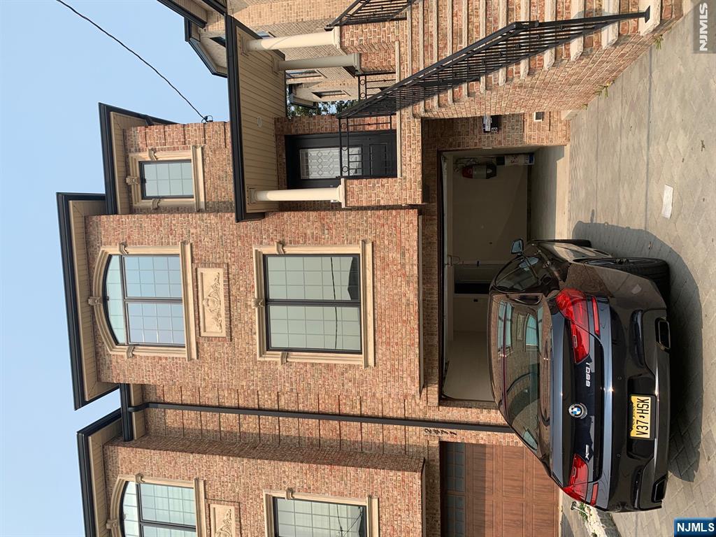 2471 6th Street A - Photo 1