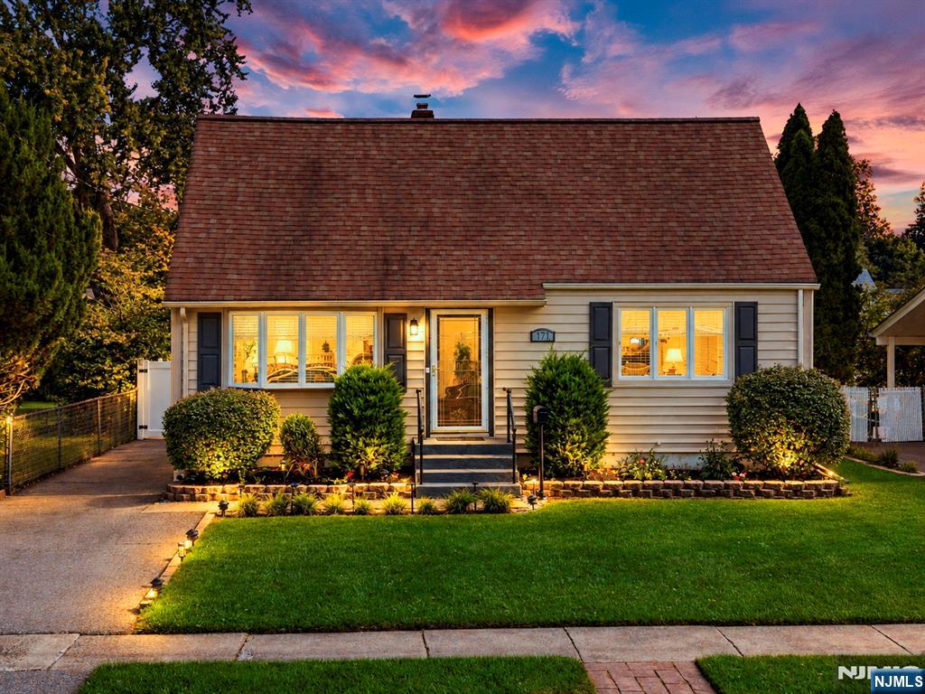 171 Olive Avenue - Photo 1