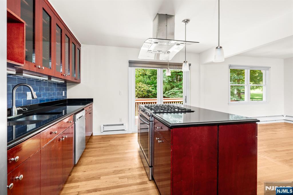 763 Closter Dock Road - Photo 4