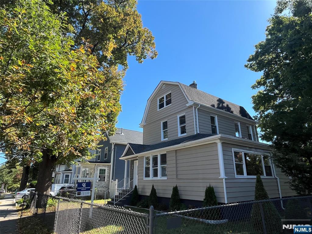 Photo 1 of Single family home for sale at 105 Brinkerhoff St, Ridgefield Park, NJ 07660 | MLS# 26036493 | Listing updated on 2026-10-04