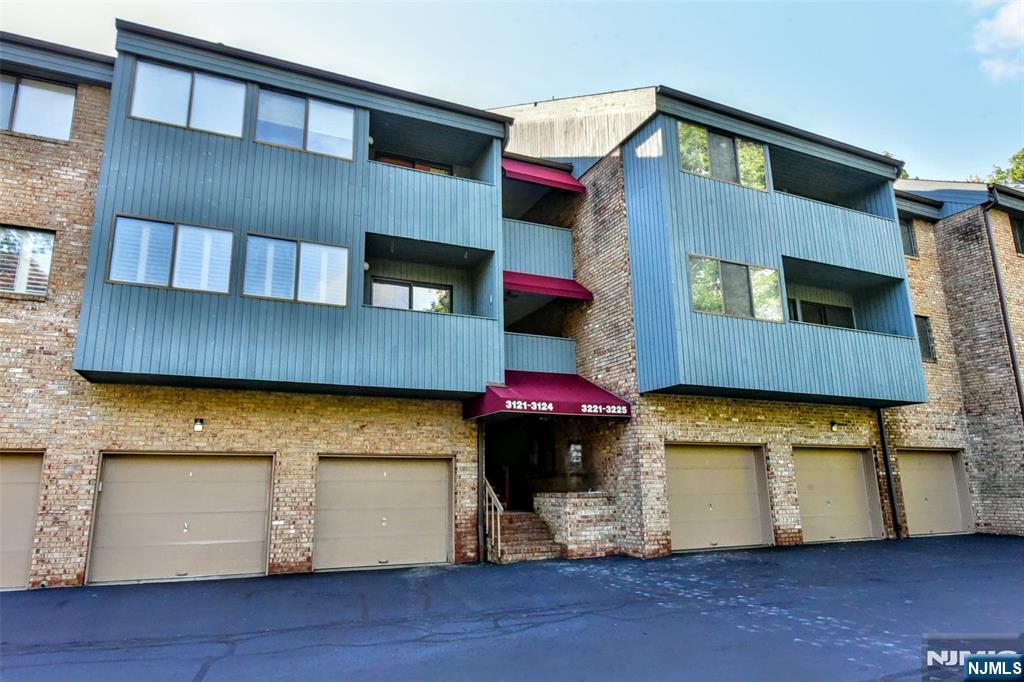3221 Hilltop Road - Photo 2