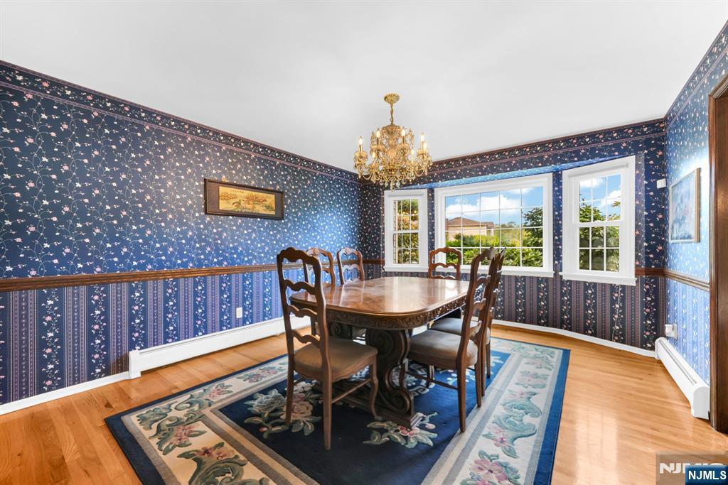 16 Avalon Drive - Photo 4