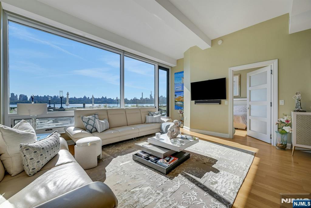 9 Somerset Lane 107 - Photo 3