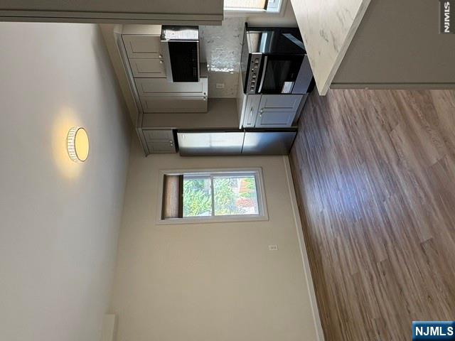 95 N Dean Street 2A - Photo 3