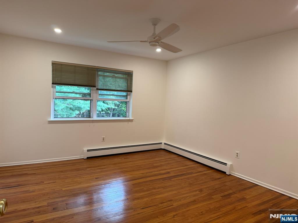 326 Hoover Avenue 80 - Photo 2