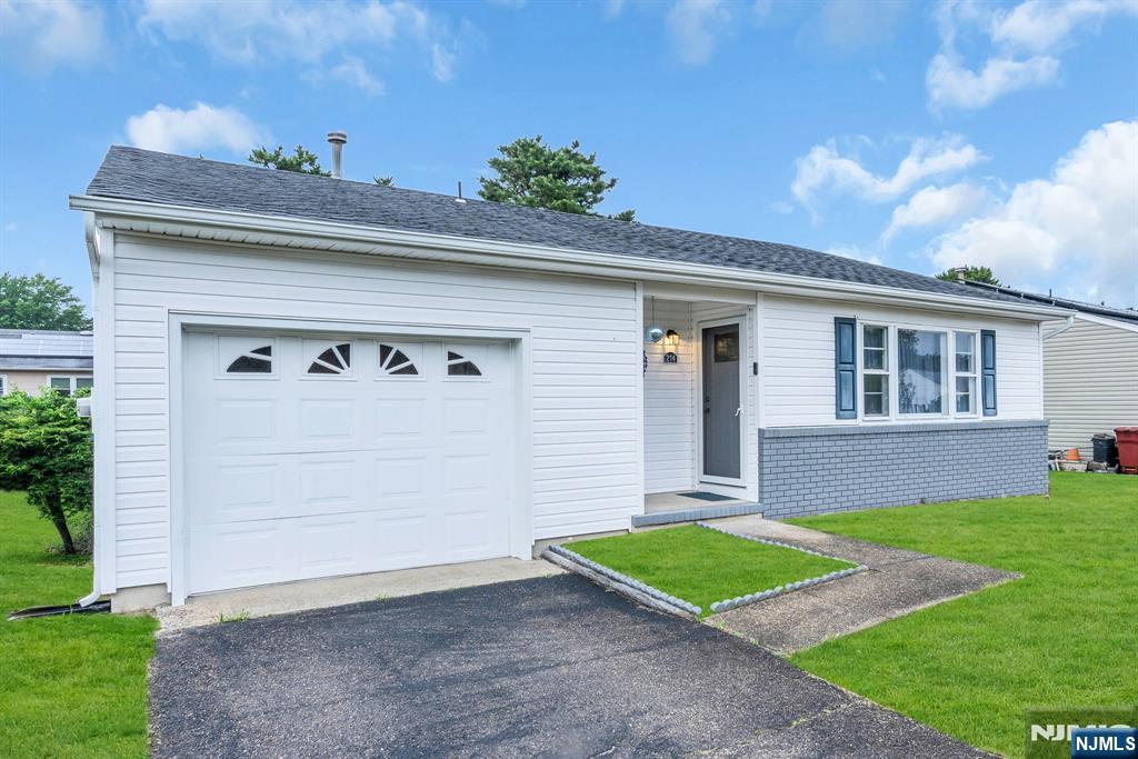 214 Westbrook Drive - Photo 4