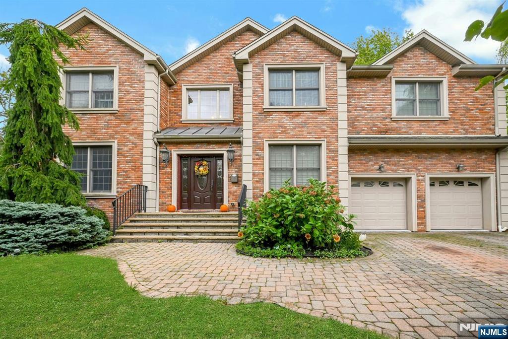 Photo 1 of Single family home for sale at 254 Wilson Ave, Paramus, NJ 07652 | MLS# 26036529 | Listing updated on 2026-10-04
