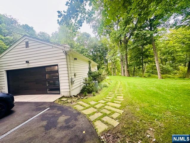 573 Kiowa Drive - Photo 5
