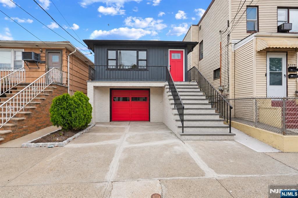 4314 Cottage Avenue - Photo 1